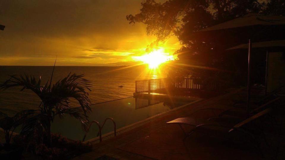 Cliff Haven Resort Jagna Exterior foto